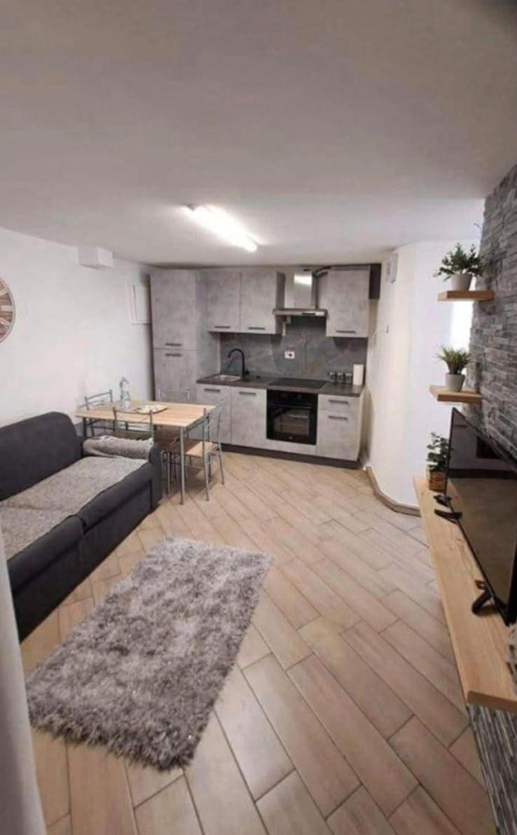 Ferienwohnung Casa Jasmina Mezzano Exterior foto